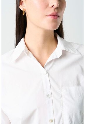 Camisa Manga Larga Basic En Tejido Plano Para Mujer Detalle Millaré Camisa Manga Larga Basic En Tejido Plano Para Mujer Detalle Millaré Blanco M VÉLEZ