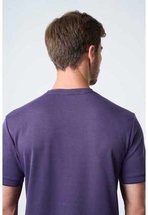 Camiseta Micropima Arizona Para Hombre Semi Ajustada Camiseta Micropima Arizona Para Hombre Semi Ajustada Morado XXL VÉLEZ