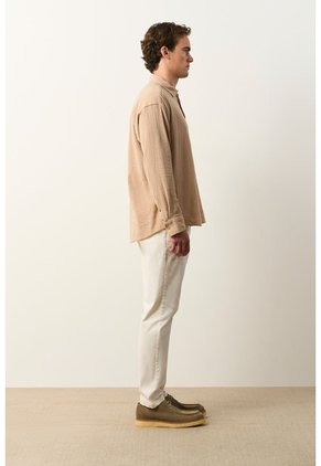 Camisa Semi-fitted Manga Larga Para Hombre Memoria Camisa Semi-fitted Manga Larga Para Hombre Memoria Tabaco XXL VÉLEZ