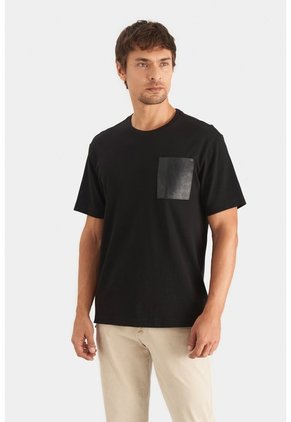 Camiseta En Algodón Para Hombre Bolsillo Cuero Camiseta En Algodón Para Hombre Bolsillo Cuero Negro XL VÉLEZ