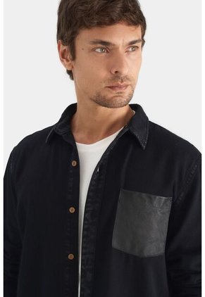 Sobrecamisa Duna Manga Larga De Algodón Para Hombre Bolsillo En Cuero Sobrecamisa Duna Manga Larga De Algodón Para Hombre Bolsillo En Cuero Negro XX VÉLEZ