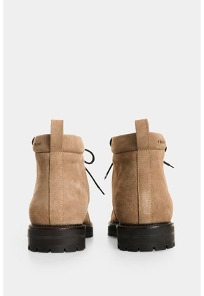 Botas Tipo Hiking En Cuero Gamuzado Para Hombre Cayena Botas Tipo Hiking En Cuero Gamuzado Para Hombre Cayena Tabaco 42 VÉLEZ