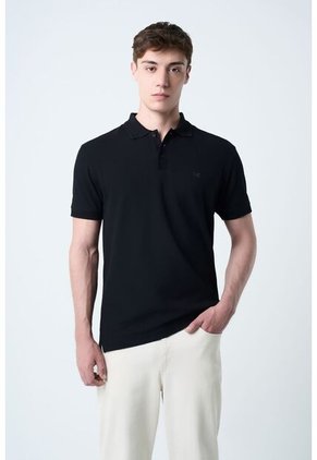 Polo Para Hombre Semi Fit Detalle Jacquard Polo Para Hombre Semi Fit Detalle Jacquard Negro XL VÉLEZ