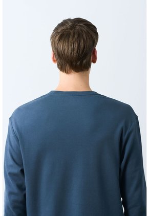 Camiseta Tejida Manga Larga Para Hombre Sabina Camiseta Tejida Manga Larga Para Hombre Sabina Azul Oscuro L VÉLEZ