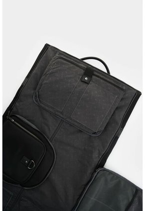 Bowling Thani En Lona Y Cuero Para Hombre Bowling Thani En Lona Y Cuero Para Hombre Negro VÉLEZ