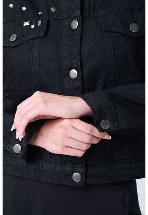 Chaqueta Black Para Mujer Silueta Trucker Chaqueta Black Para Mujer Silueta Trucker Negro XS VÉLEZ