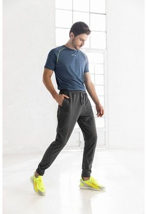 Jogger Deportivo Must Fly Up Para Hombre Tela Burda De Tacto Suave Gris