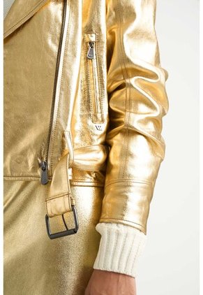 Chaqueta Biker Thaila De Cuero Para Mujer Acabado Metalizado Chaqueta Biker Thaila De Cuero Para Mujer Acabado Metalizado Dorado XS VÉLEZ