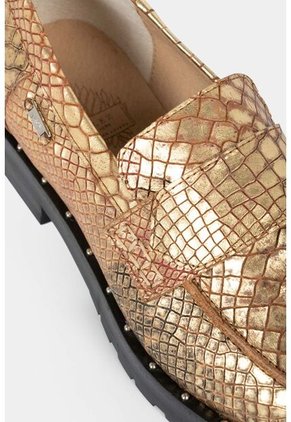 Mocasines De Cuero Metalizado Textura Serpiente Mocasines De Cuero Metalizado Textura Serpiente Dorado 40 Vélez