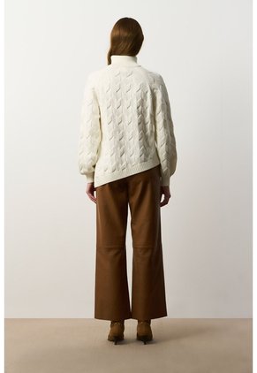 Sweater Tejido Para Mujer Albor Sweater Tejido Para Mujer Albor Crema XS VÉLEZ