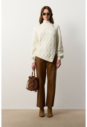 Sweater Tejido Para Mujer Albor Sweater Tejido Para Mujer Albor Crema XS VÉLEZ