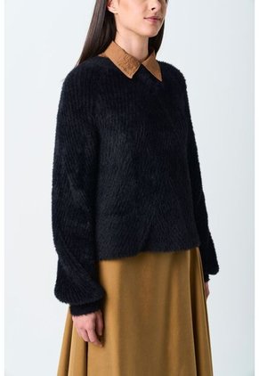 Sweater Liora Para Mujer Acanalado Asimétrico Sweater Liora Para Mujer Acanalado Asimétrico Negro XS VÉLEZ