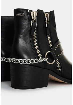 Botines Silueta Texana De Cuero Para Mujer Saturno Botines Silueta Texana De Cuero Para Mujer Saturno Negro 36 VÉLEZ