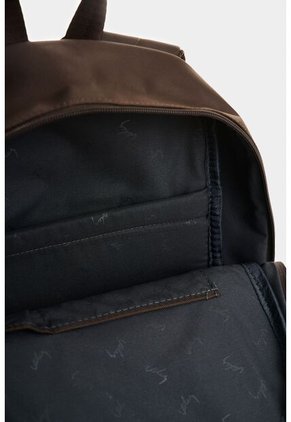 Morral En Lona Para Hombre Selene Morral En Lona Para Hombre Selene Cafe VÉLEZ