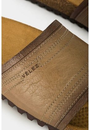 Sandalia Plana Slide De Cuero Para Hombre Silueta Tipo Strap Sandalia Plana Slide De Cuero Para Hombre Silueta Tipo Strap Kaky 43 Vélez