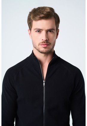 Sweater Misuri Tejido Para Hombre Cuello Alto Sweater Misuri Tejido Para Hombre Cuello Alto Negro M VÉLEZ