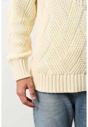 Sweater Oversized Para Hombre Cayena Sweater Oversized Para Hombre Cayena Crema S VÉLEZ