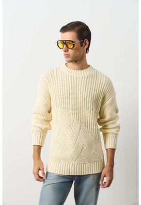Sweater Oversized Para Hombre Cayena Sweater Oversized Para Hombre Cayena Crema S VÉLEZ