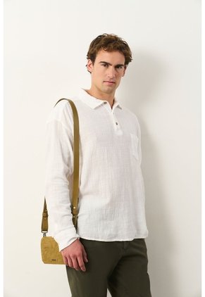 Camisa Semi-fitted Manga Larga Para Hombre Memoria Camisa Semi-fitted Manga Larga Para Hombre Memoria Crema XXL VÉLEZ
