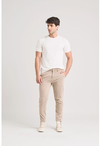 Pantalón Chino Italo Para Hombre Semifitted Pantalón Chino Italo Para Hombre Semifitted Arena 36 VÉLEZ Vélez