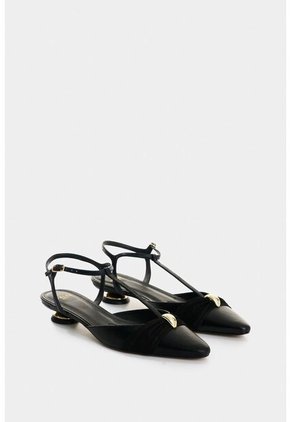 Baleta Destalonada En Cuero Para Mujer Kiwa Baleta Destalonada En Cuero Para Mujer Kiwa Negro 36 VÉLEZ