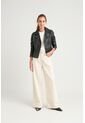 Chaqueta Biker De Cuero Para Mujer Charreteras Negro Chaqueta Biker De Cuero Para Mujer Charreteras Negro XX VÉLEZ de Vélez