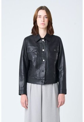 Chaqueta Kalaha De Cuero Para Mujer Silueta Trucker Chaqueta Kalaha De Cuero Para Mujer Silueta Trucker Negro S VÉLEZ