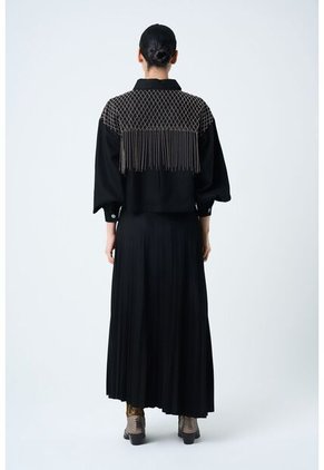 Chaqueta Alhena En Tejido Plano Para Mujer Bordado Millaré Chaqueta Alhena En Tejido Plano Para Mujer Bordado Millaré Negro M VÉLEZ