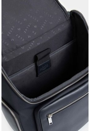 Tula Morral Estival De Lona Para Hombre Detalle Cuero Tula Morral Estival De Lona Para Hombre Detalle Cuero Azul Oscuro Vélez