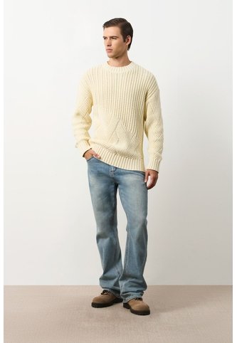 Sweater Oversized Para Hombre Cayena Sweater Oversized Para Hombre Cayena Crema XS VÉLEZ Vélez