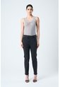 Jean Danika Slim En Denim Confort Para Mujer Bota Recta Jean Danika Slim En Denim Confort Para Mujer Bota Recta Negro 12 VÉLEZ de Vélez