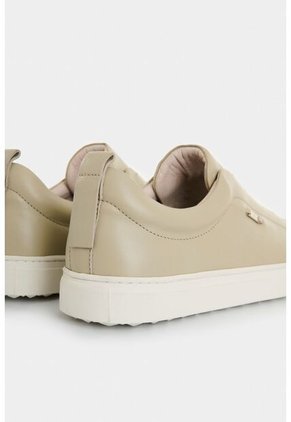 Mocasines Ópalo 2.0 De Cuero Para Mujer Ajuste Elástico Mocasines Ópalo 2.0 De Cuero Para Mujer Ajuste Elástico Arena 36 VÉLEZ