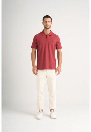 Polo Para Hombre Semi Fit Detalle Jacquard Polo Para Hombre Semi Fit Detalle Jacquard Vinotinto M VÉLEZ
