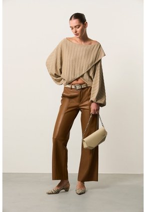 Sweater Oversize Tejido Para Mujer Cayena Sweater Oversize Tejido Para Mujer Cayena Arena XS VÉLEZ