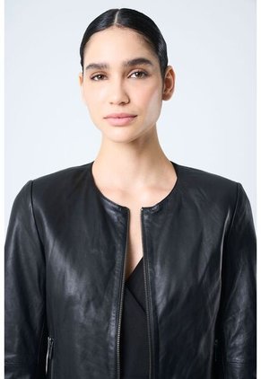 Chaqueta De Cuero Para Mujer Denver Chaqueta De Cuero Para Mujer Denver Negro L VÉLEZ