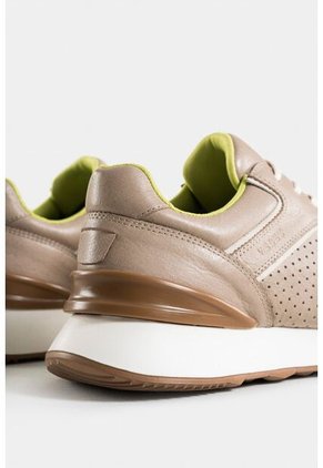 Tenis Dalí De Cuero Para Hombre Detalle De Perforado Tenis Dalí De Cuero Para Hombre Detalle De Perforado Arena 44 Vélez