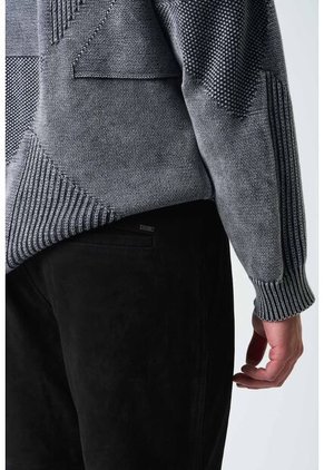 Pantalón Chino Cue De Gamuza River Para Hombre Silueta Holgada Pantalón Chino Cue De Gamuza River Para Hombre Silueta Holgada Negro 38 VÉLEZ