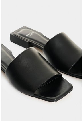 Sandalia Plana En Cuero Para Mujer Caliza Sandalia Plana En Cuero Para Mujer Caliza Negro 41 VÉLEZ