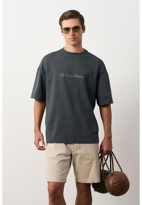 Camiseta Relaxed Fit Para Hombre Camiseta Relaxed Fit Para Hombre Gris Pistola XXL VÉLEZ