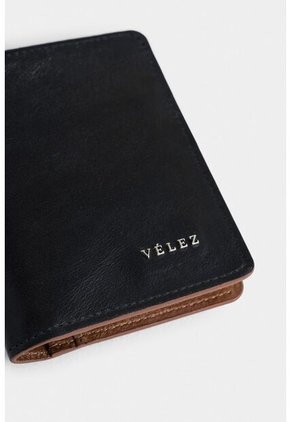 Billetera Shadow De Cuero Para Hombre Acabado Degradé Billetera Shadow De Cuero Para Hombre Acabado Degradé Negro Vélez