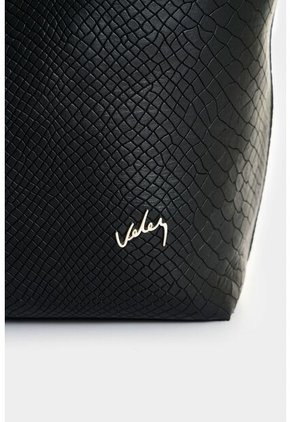 Shopping Doble Faz De Cuero Para Mujer Luca 2 Shopping Doble Faz De Cuero Para Mujer Luca 2 Negro VÉLEZ