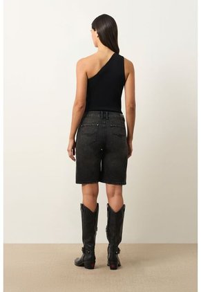 Bermuda Recta Con Detalle Taches Para Mujer Efos Bermuda Recta Con Detalle Taches Para Mujer Efos Negro 10 VÉLEZ