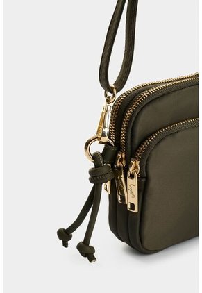 Manos Libres En Lona Y Cuero Para Mujer Tabata Manos Libres En Lona Y Cuero Para Mujer Tabata Verde Oliva VÉLEZ