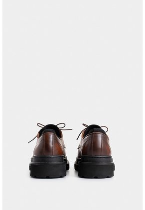 Zapato De Cordón Hoggar Para Hombre Acabado Artesanal Zapato De Cordón Hoggar Para Hombre Acabado Artesanal Miel 40 VÉLEZ