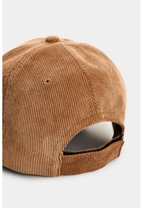 Gorra Trucker Borges 2 En Corduroy Para Hombre Visera Curva Gorra Trucker Borges 2 En Corduroy Para Hombre Visera Curva Miel M VÉLEZ