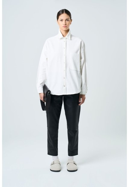 Camisa Avellano Manga Larga Oversized Para Mujer Hombro Rodado Camisa Avellano Manga Larga Oversized Para Mujer Hombro Rodado Crema XS VÉLEZ
