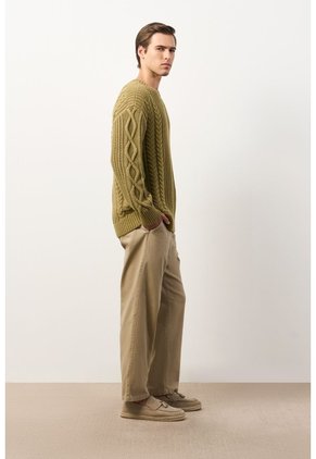 Sweater Tejido Para Hombre Raices Sweater Tejido Para Hombre Raices Verde Oliva S VÉLEZ
