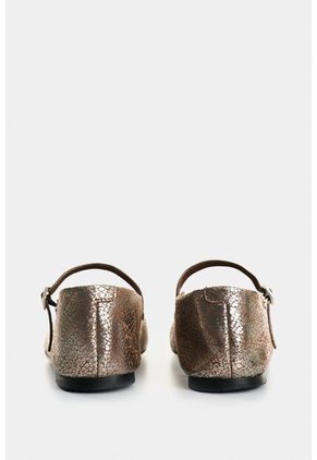 Baleta Cerrada De Cuero Folia Craquelada Para Mujer Jacinto Baleta Cerrada De Cuero Folia Craquelada Para Mujer Jacinto Plata 37 VÉLEZ