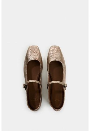 Baleta Cerrada De Cuero Folia Craquelada Para Mujer Jacinto Baleta Cerrada De Cuero Folia Craquelada Para Mujer Jacinto Plata 37 VÉLEZ