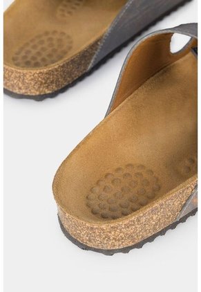 Sandalias Planas De Cuero Folia Para Mujer Hebillas Tipo Concho Sandalias Planas De Cuero Folia Para Mujer Hebillas Tipo Concho Gris Pistola 37 Vélez